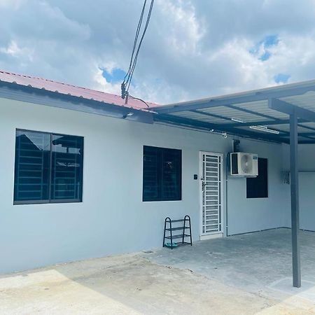 Sshomestay Skudai Ngoại thất bức ảnh